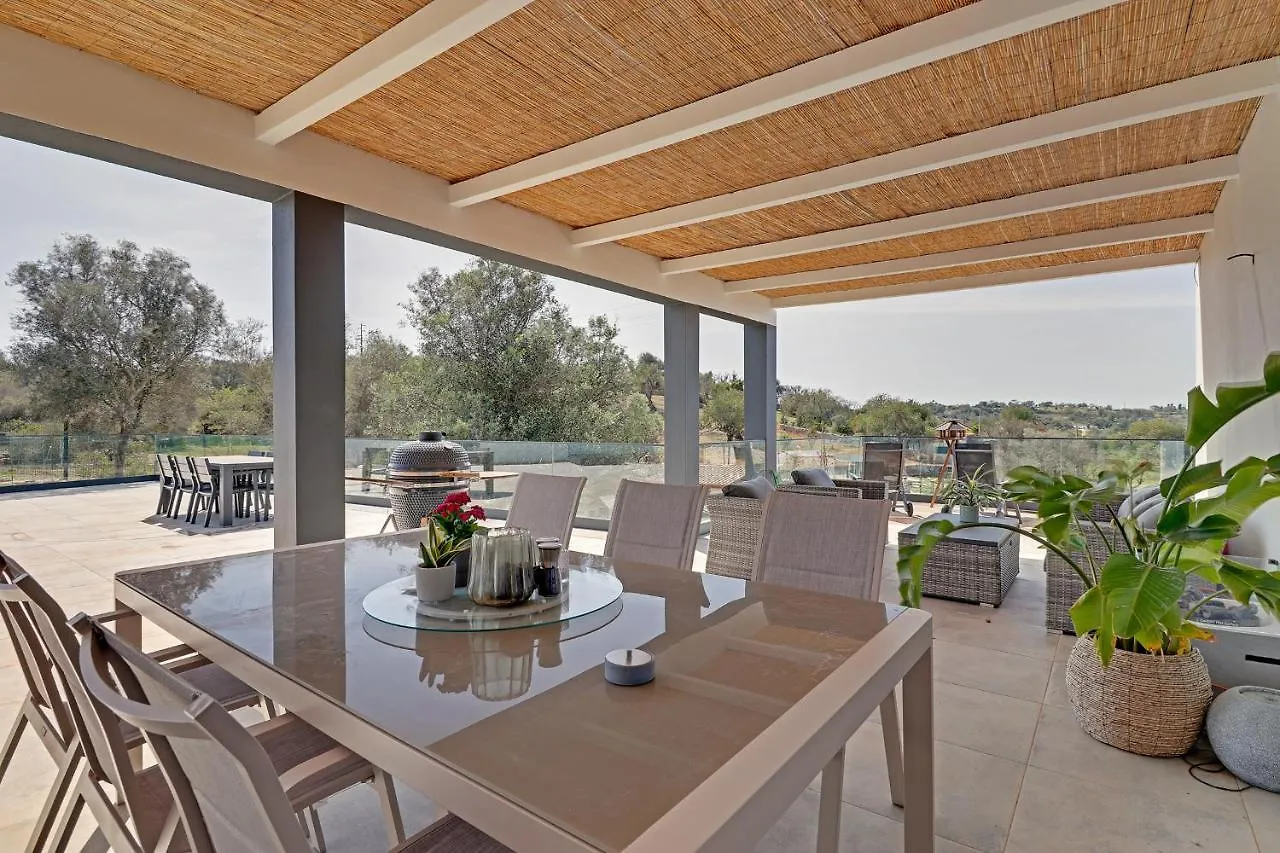 Big Cozy Luxury Pool Villa With Childrens Zoo Tunes