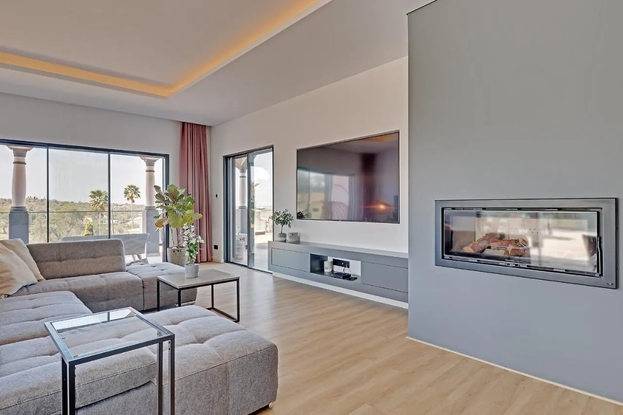 Big Cozy Luxury Pool Villa With Childrens Zoo Tunes Portugal